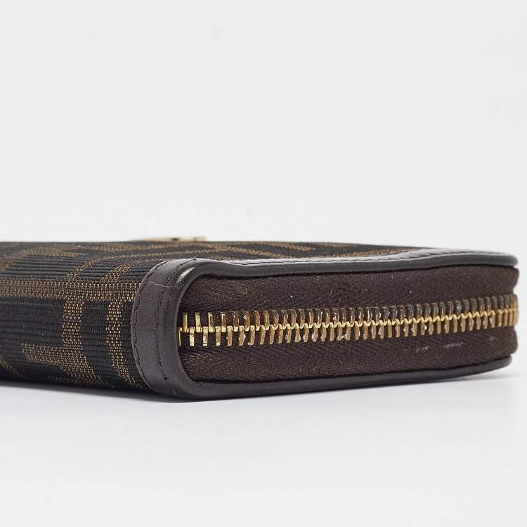 Pre Owned Fendi Tobacco Zucca Canvas and Leather FF Zip Around Wallet