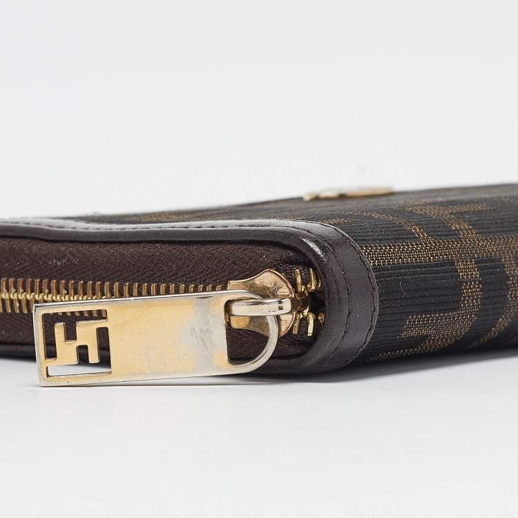 Pre Owned Fendi Tobacco Zucca Canvas and Leather FF Zip Around Wallet
