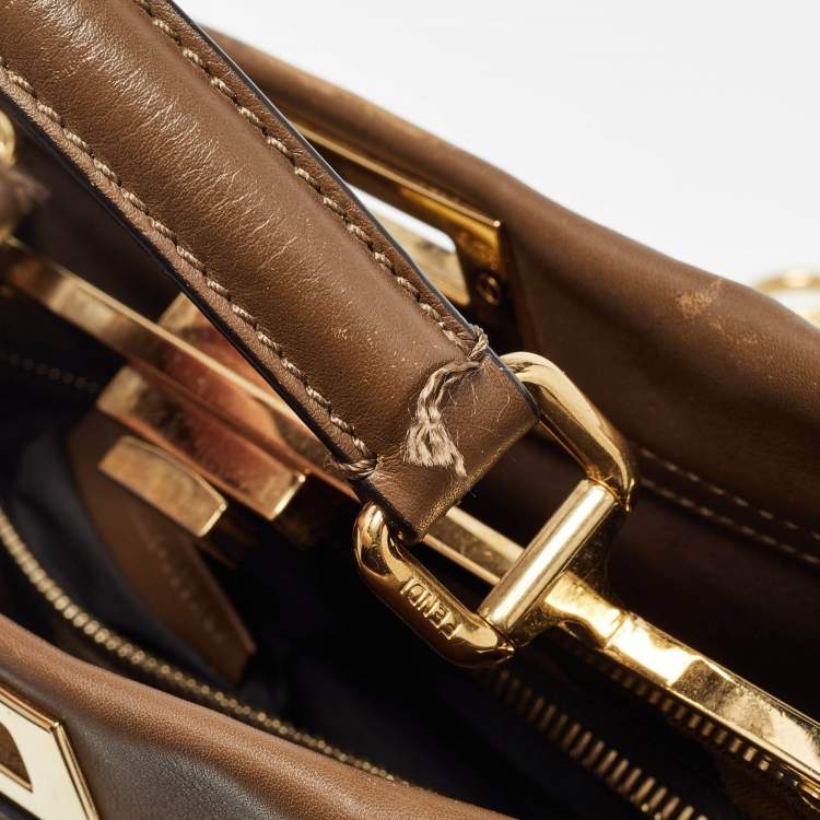 Pre Owned Fendi Brown Leather Medium Peekaboo Top Handle Bag