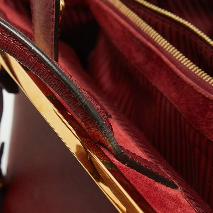 Pre Owned Fendi Red Leather Medium 2Jours Tote
