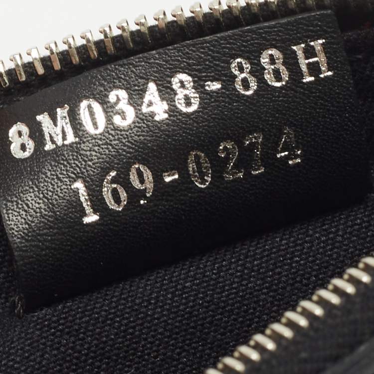 مملوكة مسبقًا Fendi Black Leather and Mink Fur Monster Eyes Zip Card Holder