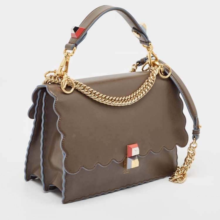 Pre Owned Fendi Dark Beige Leather Medium Scalloped Kan I Shoulder Bag