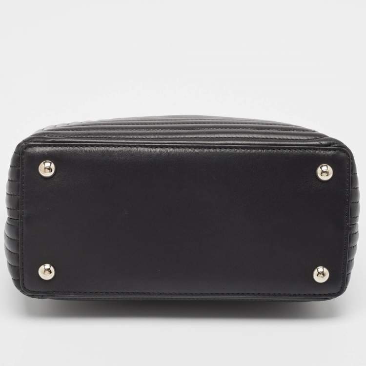 Pre Owned Fendi Black Quilted Leather Small Dotcom Click Top Handle Bag