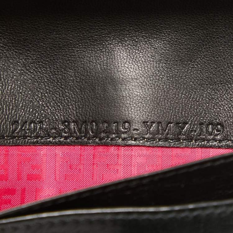 Pre Owned Fendi Black Embossed Leather Wallet On Chain