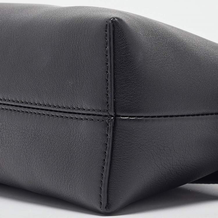 Pre Owned Fendi Black/Brown Leather Mini By The Way Crossbody Bag