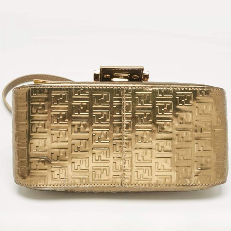 مملوكة مسبقًا Fendi Gold Zucchino Embossed Leather Mini Mama Baguette Bag