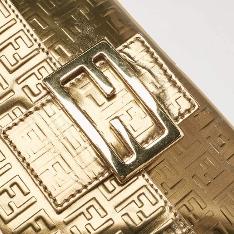 مملوكة مسبقًا Fendi Gold Zucchino Embossed Leather Mini Mama Baguette Bag