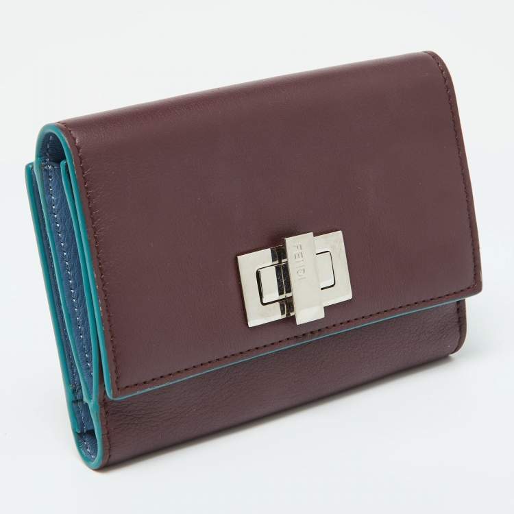 Pre Owned Fendi Burgundy Leather Peekaboo Trifold Wallet