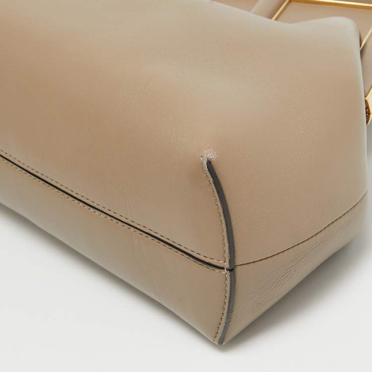 Pre Owned Fendi Beige Leather Medium First Shoulder Bag