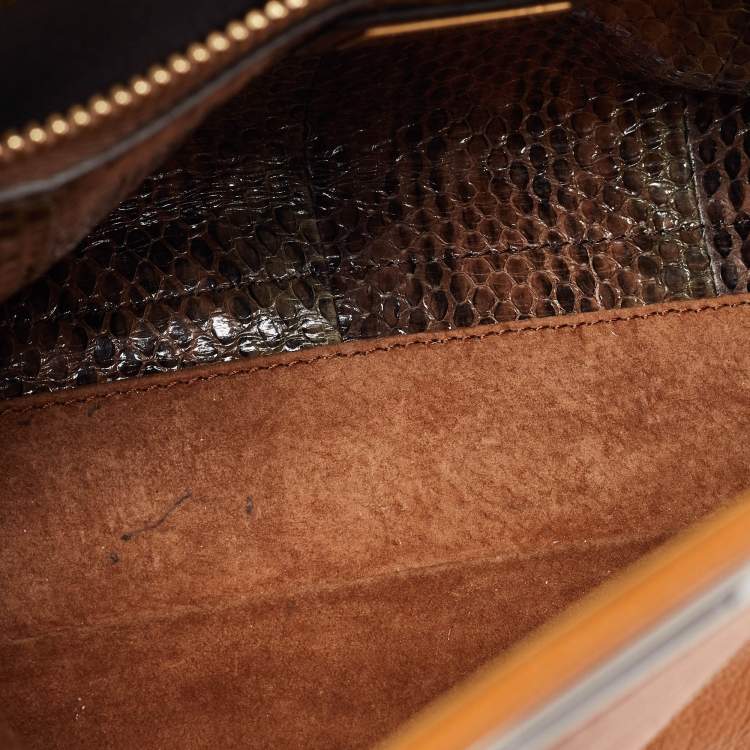 Pre Owned Fendi Mustard Leather Regular Peekaboo Top Handle Bag