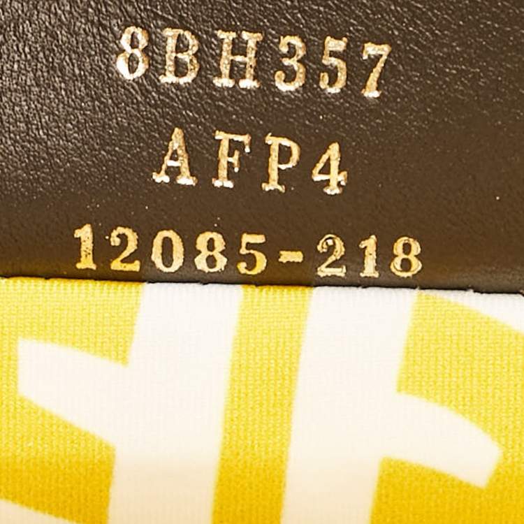 Pre Owned Fendi x Sarah Coleman Yellow FF Vertigo Canvas and Leather Shopper Tote