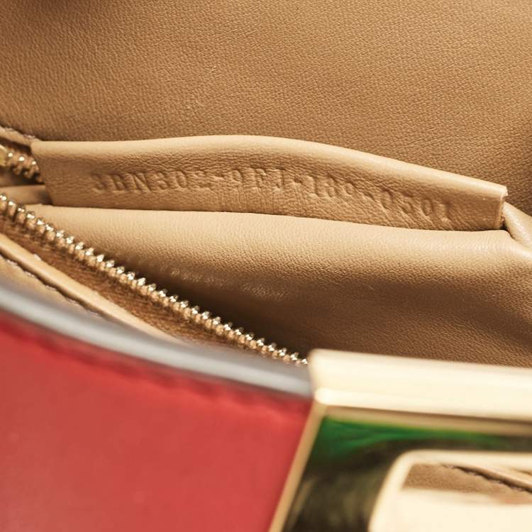 Pre Owned Fendi Red Leather Peekaboo Essentially Top Handle Bag