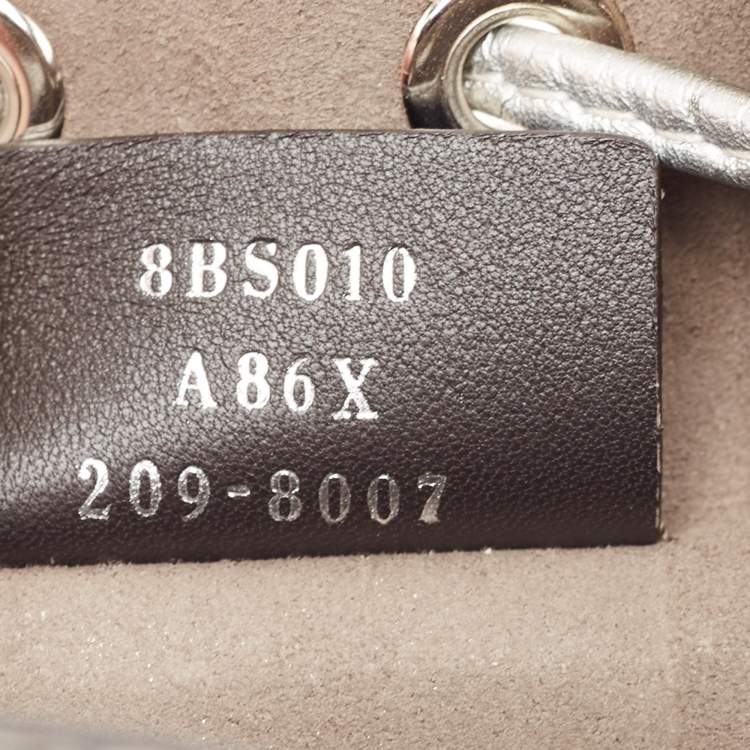 Pre Owned Fendi Silver Karung Leather Mini Mon Tresor Bucket Bag