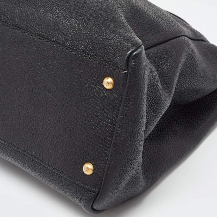 مملوكة مسبقًا Fendi Black Leather Large Selleria Peekaboo Top Handle Bag