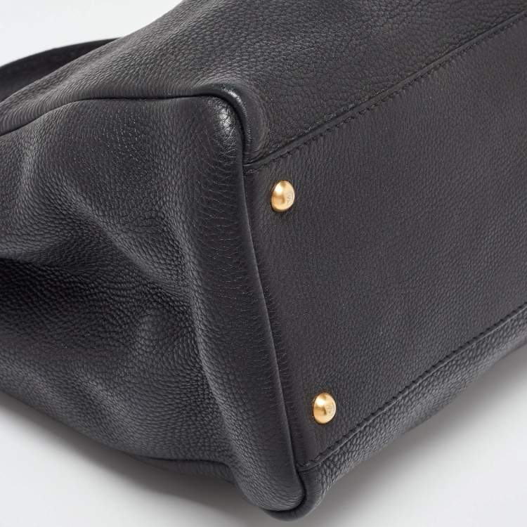 مملوكة مسبقًا Fendi Black Leather Large Selleria Peekaboo Top Handle Bag