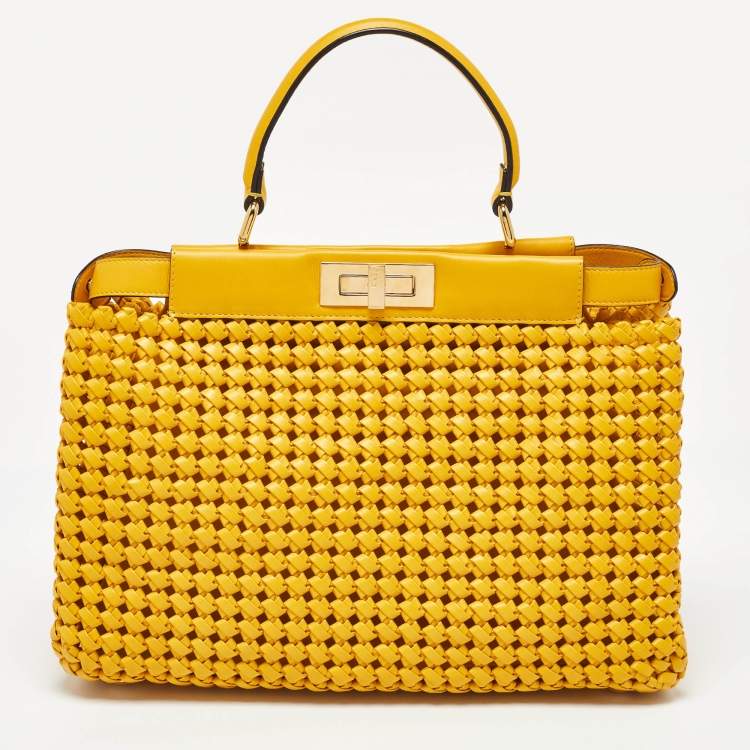 مملوكة مسبقًا Fendi Yellow Woven Leather Medium Peekaboo Top Handle Bag