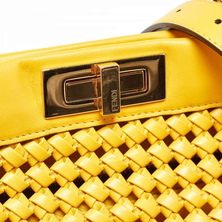مملوكة مسبقًا Fendi Yellow Woven Leather Medium Peekaboo Top Handle Bag