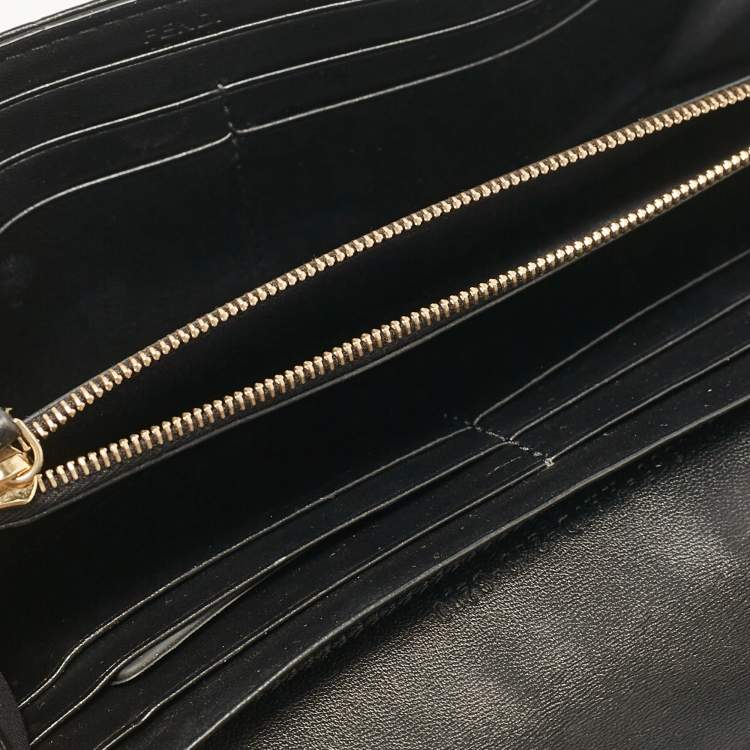 Pre Owned Fendi Black FF Leather Baguette Continental Chain Wallet