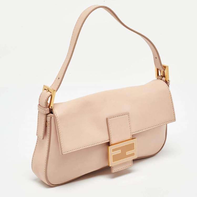 Pre Owned Fendi Blush Pink Leather Baguette Bag
