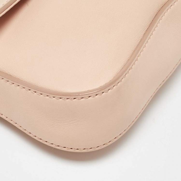 Pre Owned Fendi Blush Pink Leather Baguette Bag