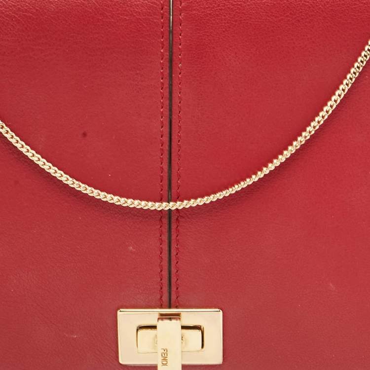 Pre Owned Fendi Red Leather Peekaboo Chain Clutch