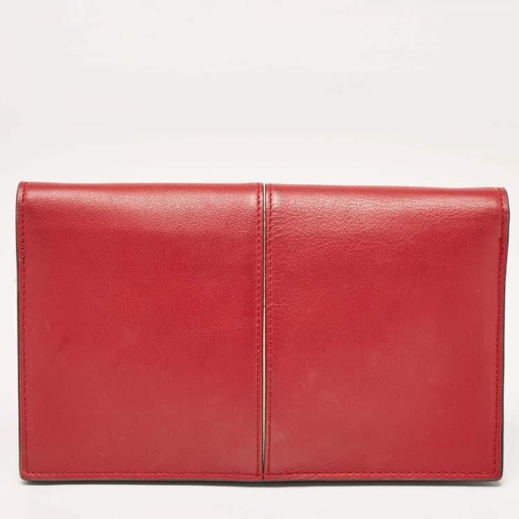 Pre Owned Fendi Red Leather Peekaboo Chain Clutch