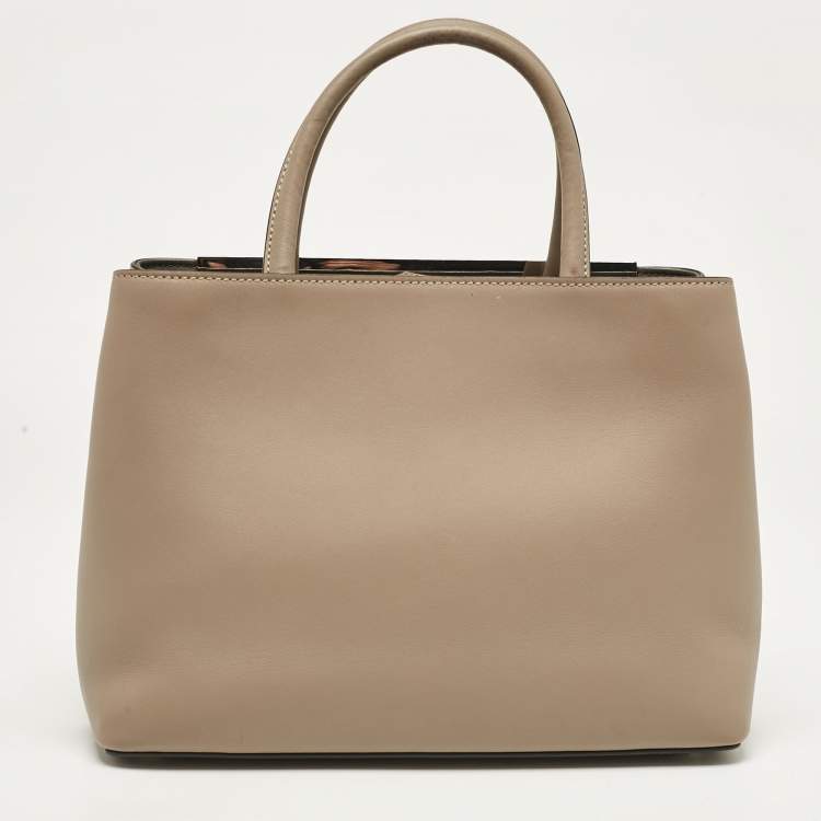 Pre Owned Fendi Beige Leather Petite 2Jours Tote