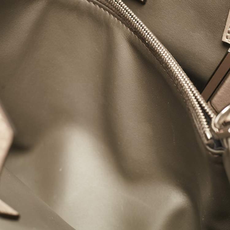 Pre Owned Fendi Beige Leather Petite 2Jours Tote