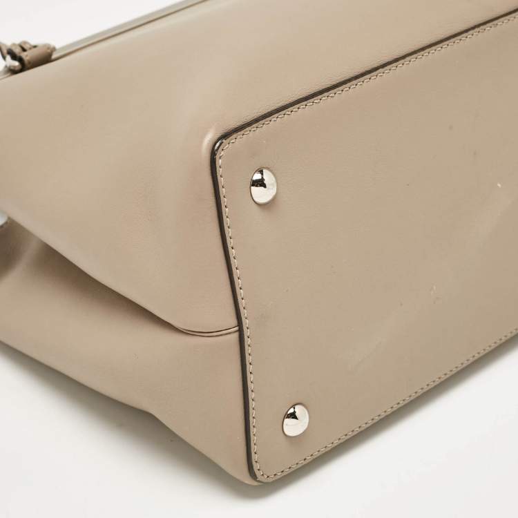 Pre Owned Fendi Beige Leather Petite 2Jours Tote