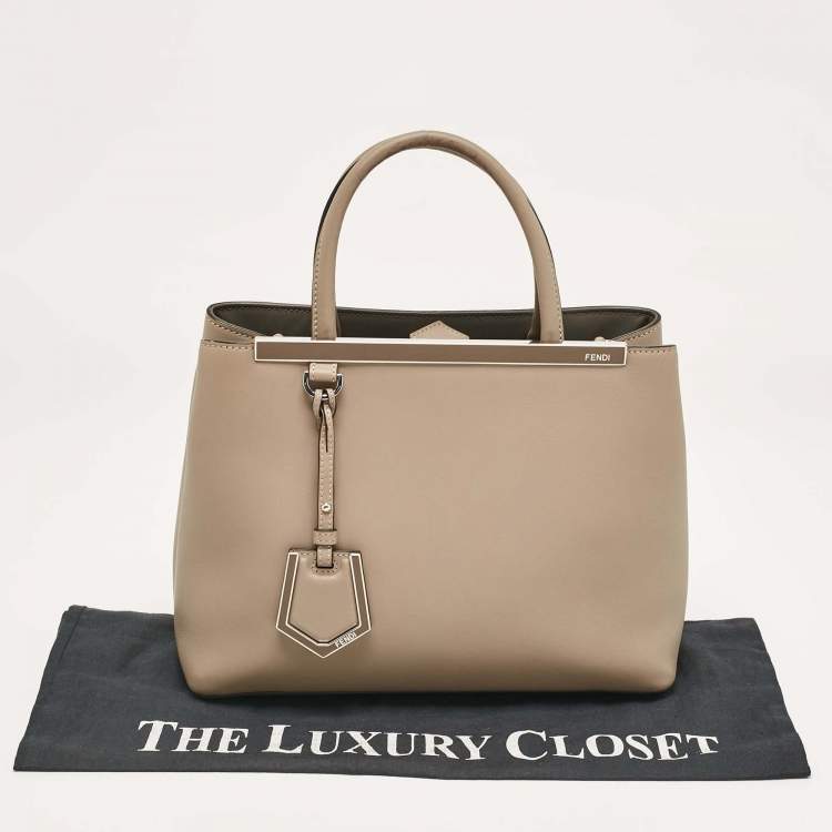 Pre Owned Fendi Beige Leather Petite 2Jours Tote