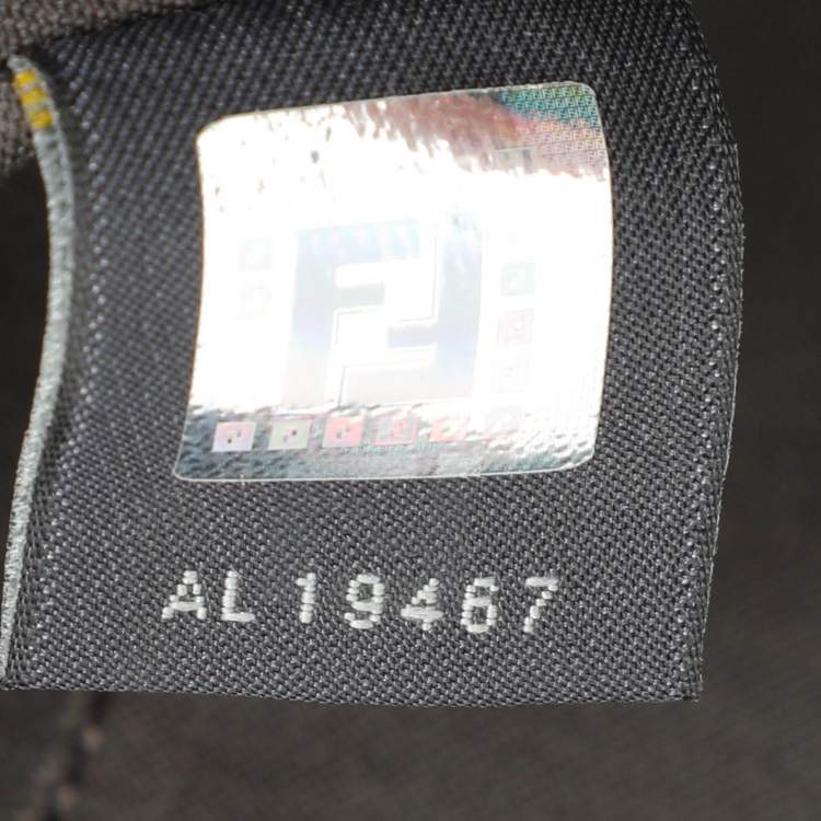 Pre Owned Fendi Black Textured Leather B Bis Shoulder Bag