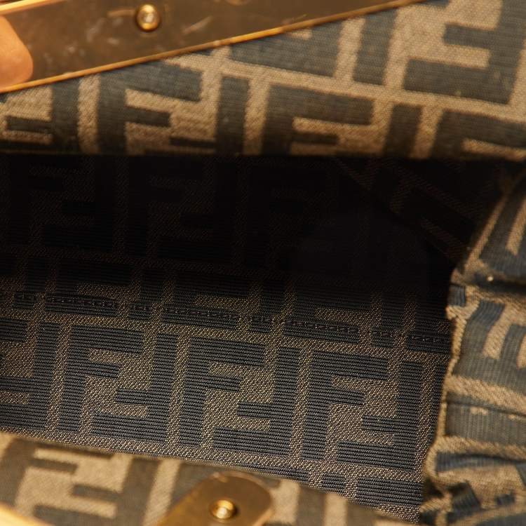 Pre Owned Fendi Beige Shearling Fur Fendi First Midi Shoulder Bag