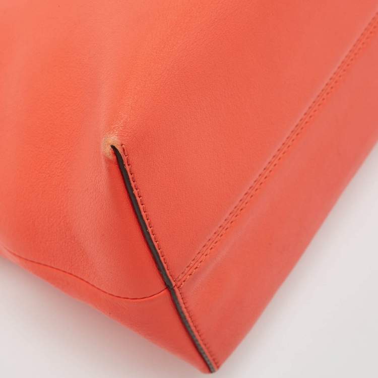 مملوكة مسبقًا Fendi Red Leather Small By The Way Boston Bag