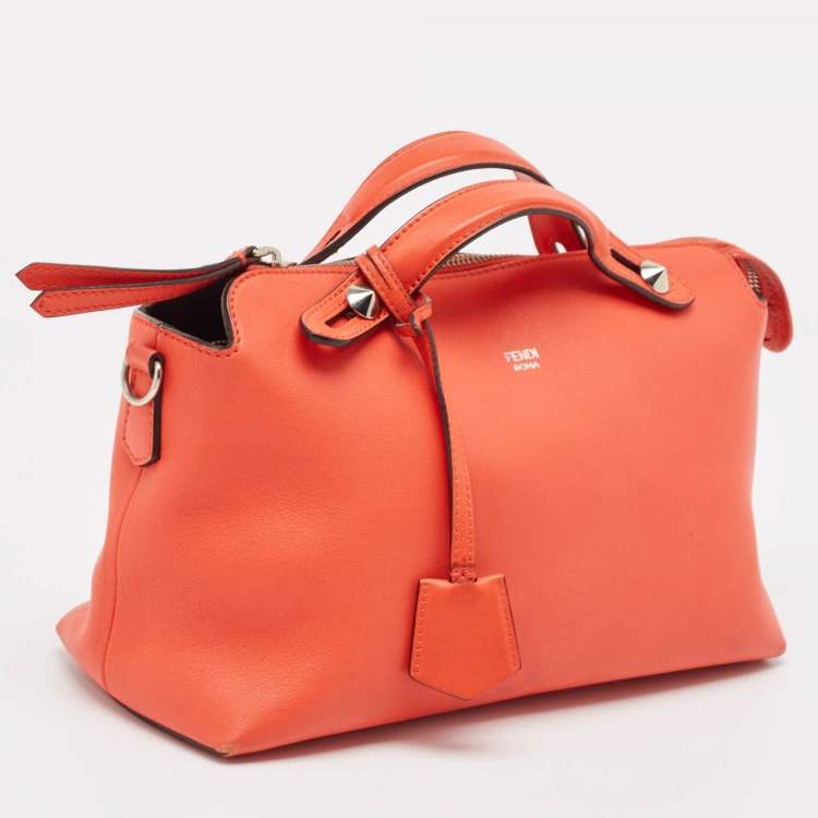 مملوكة مسبقًا Fendi Red Leather Small By The Way Boston Bag