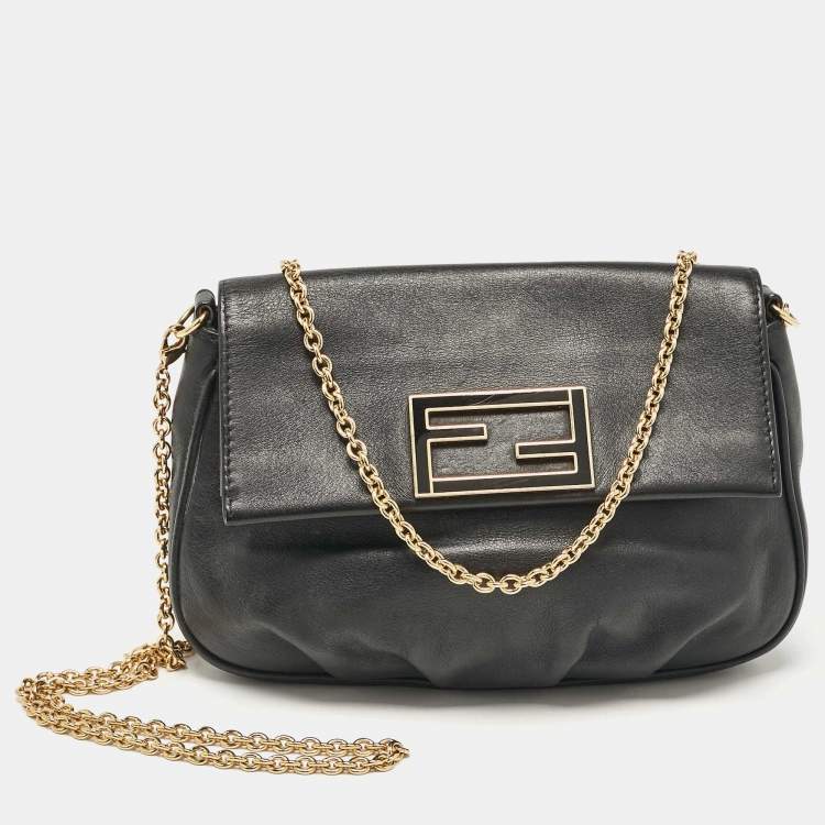Pre Owned Fendi Black Leather Fendista Pochette Crossbody Bag