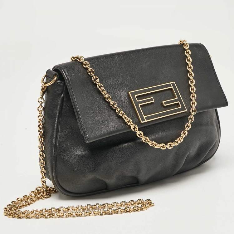 Pre Owned Fendi Black Leather Fendista Pochette Crossbody Bag