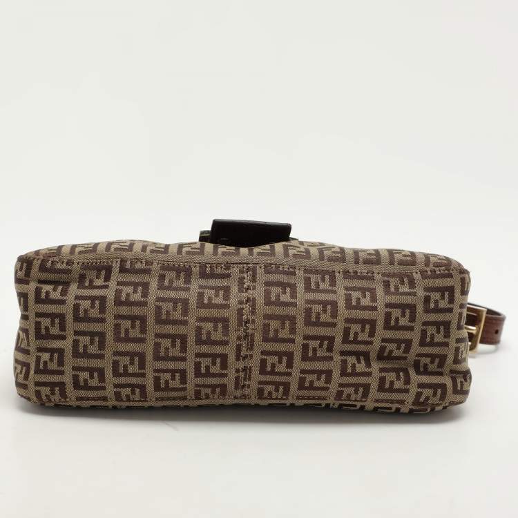 Pre Owned Fendi Beige/Brown FF Zucca Canvas Forever Baguette Shoulder Bag