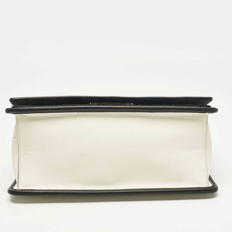 Pre Owned Fendi White/Black Zucca Velvet and Leather Kan I F Logo Top Handle Bag