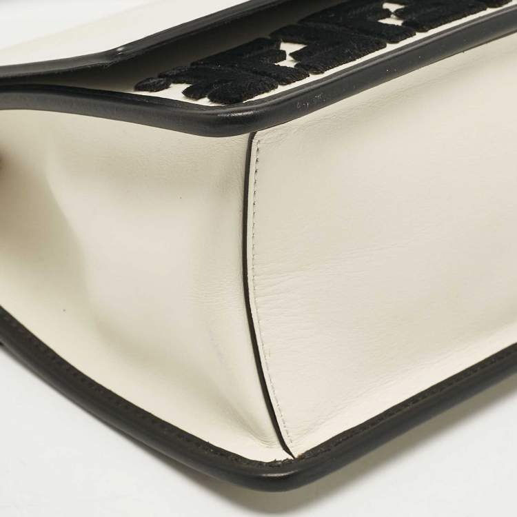 Pre Owned Fendi White/Black Zucca Velvet and Leather Kan I F Logo Top Handle Bag