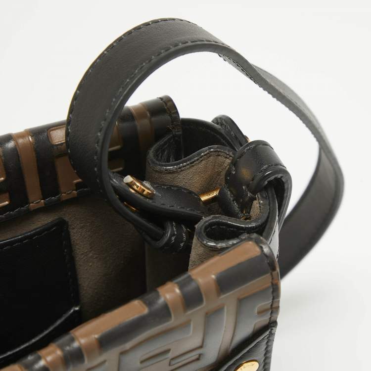 Pre Owned Fendi Black/Brown FF Leather Grace Flip Tote