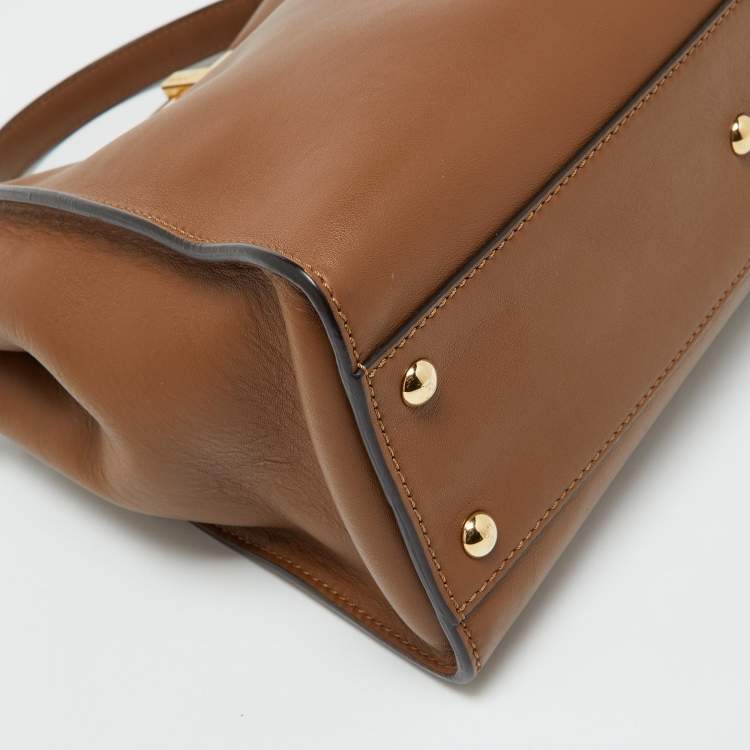 Pre Owned Fendi Brown Leather Medium Peekaboo Top Handle Bag