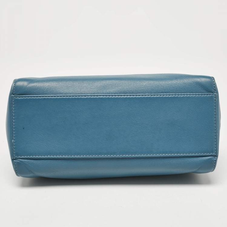Pre Owned Fendi Blue Leather Mini Peekaboo Top Handle Bag