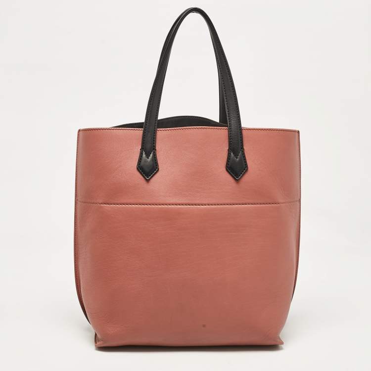 Pre Owned Fendi Old Rose/Black Leather All in Shopping Tote