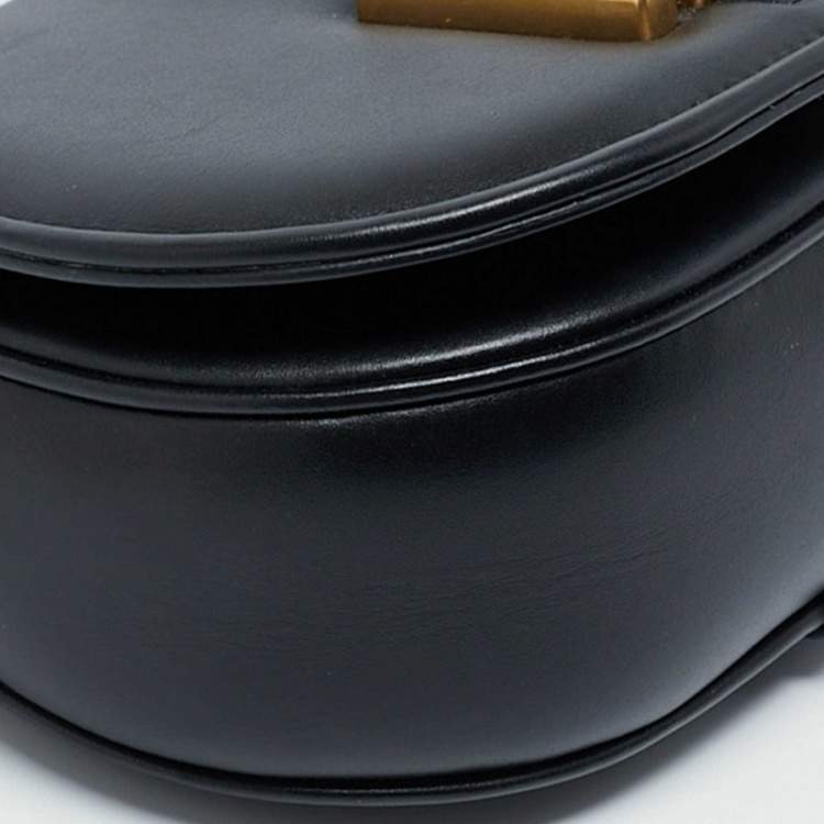 Pre Owned Fendi Black Leather Small C'Mon Flap Shoulder Bag