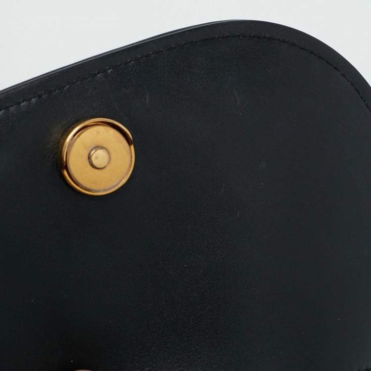 Pre Owned Fendi Black Leather Small C'Mon Flap Shoulder Bag