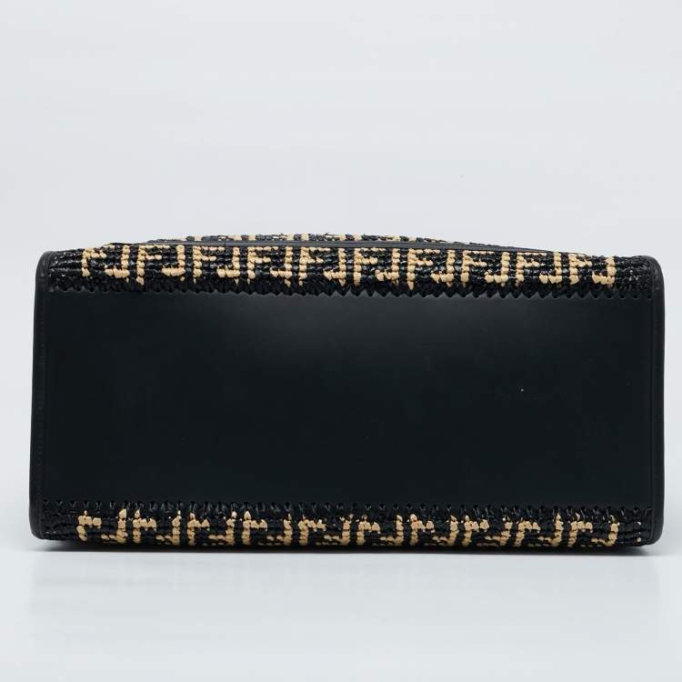 Pre Owned Fendi Black/Natural FF Raffia and Leather Large Runaway Shopper Tote