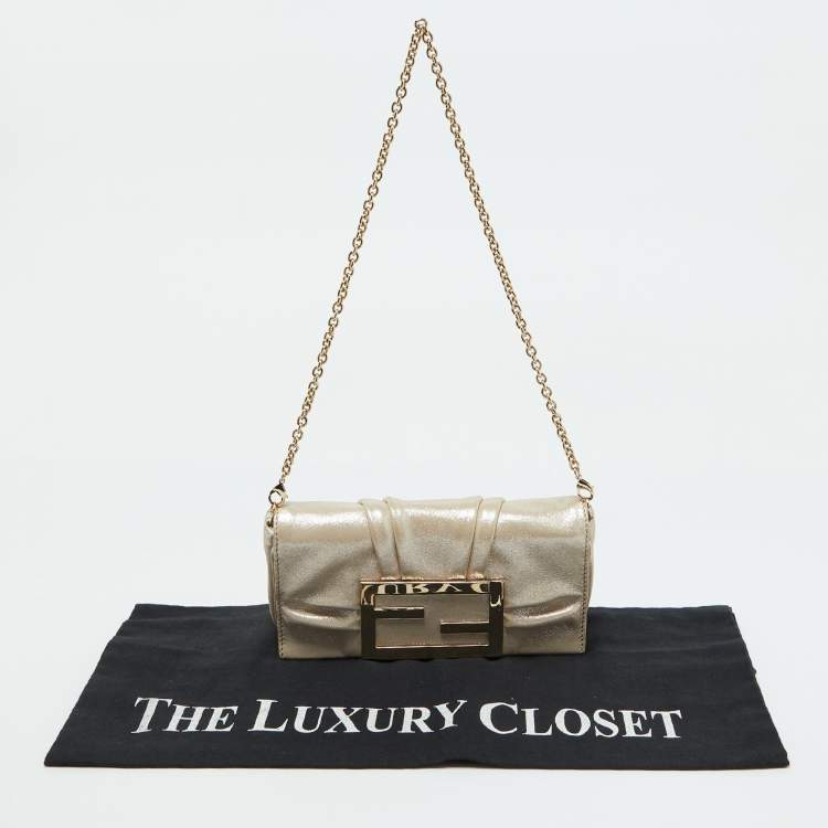 Pre Owned Fendi Metallic Shimmering Leather Mia Pochette Bag