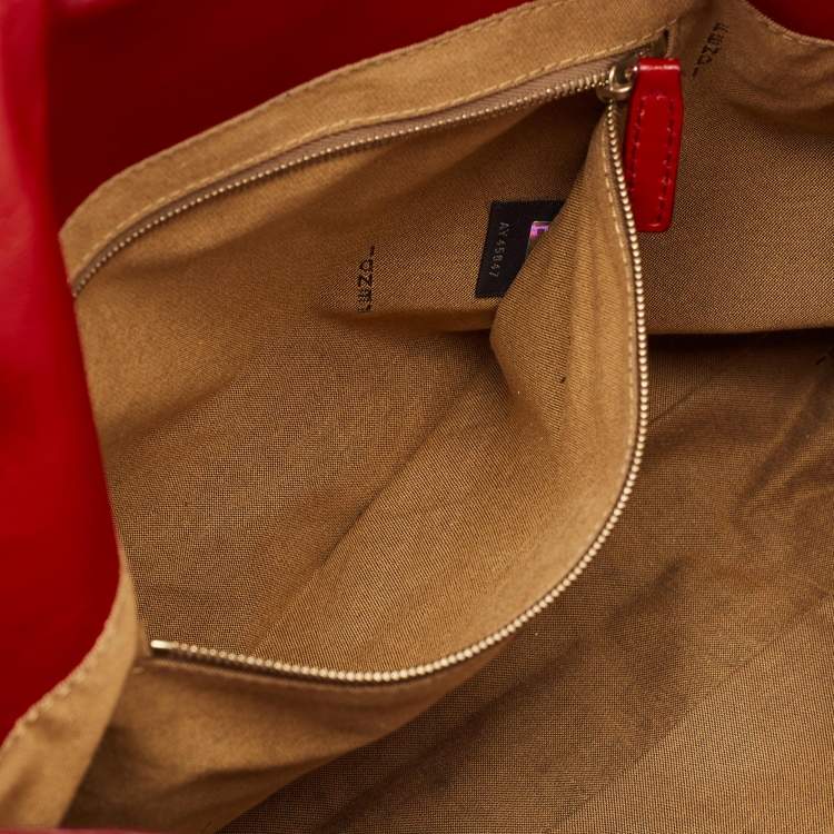 Pre Owned Fendi Red Leather Maxi Baguette Flap Shoulder Bag