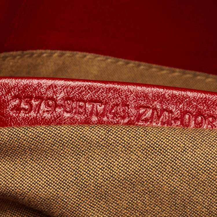 Pre Owned Fendi Red Leather Maxi Baguette Flap Shoulder Bag
