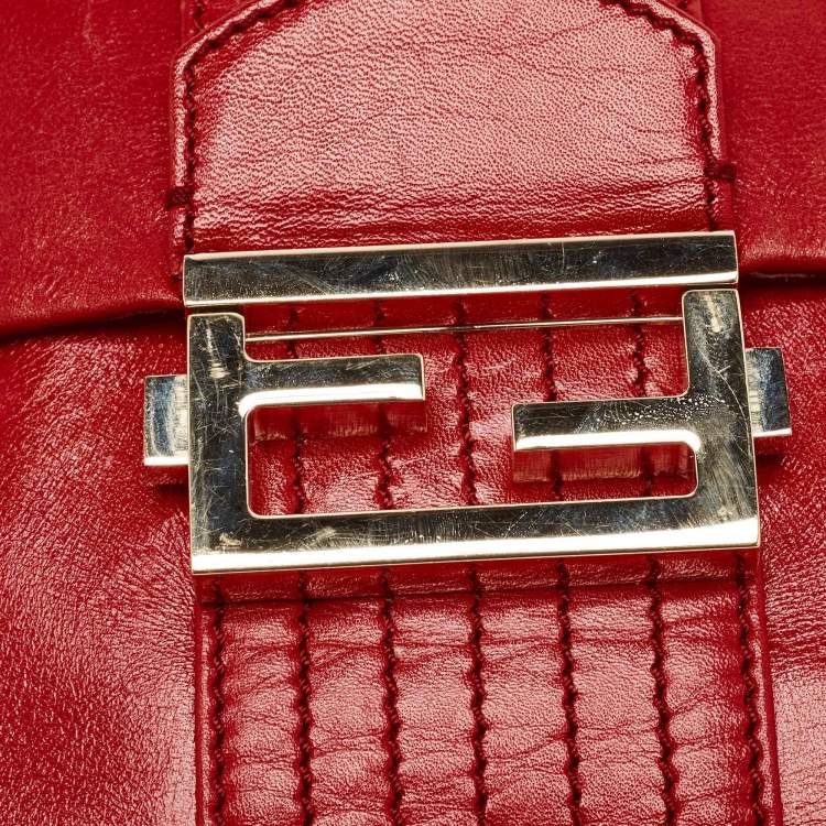 Pre Owned Fendi Red Leather Maxi Baguette Flap Shoulder Bag